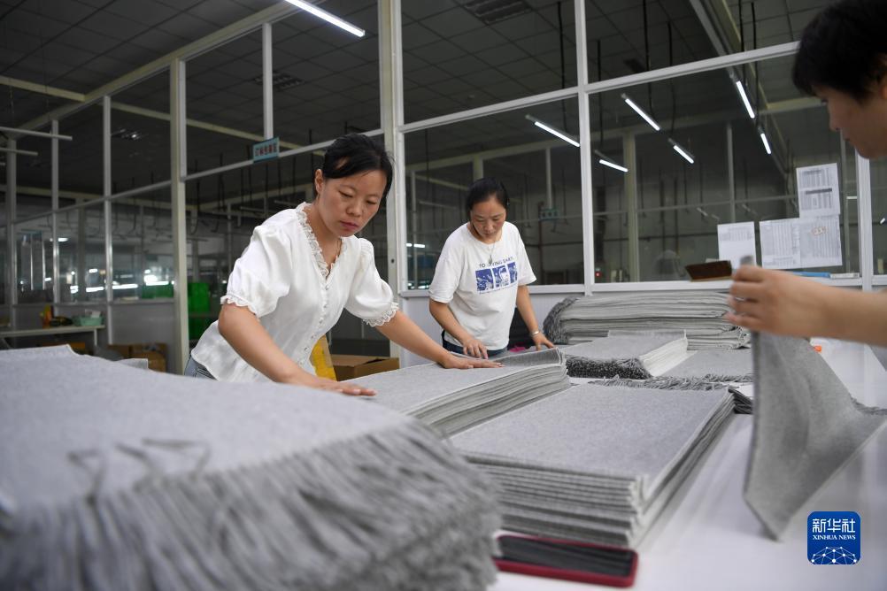 棋牌乐游戏中心